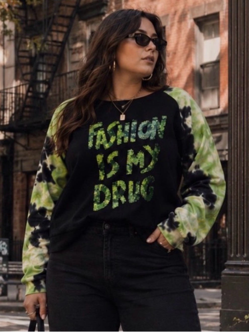 Rock N Karma Graphic Tie-Dye Sleeve Sweatshirt - Black & Neon Green